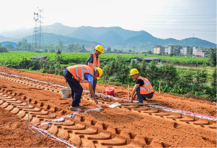 昌金改擴(kuò)建項(xiàng)目 復(fù)合長(zhǎng)石粉路基在高速公路的應(yīng)用取得新突破