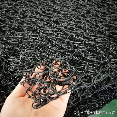 ,外包無(wú)紡?fù)凉げ?適用于垃圾填埋場(chǎng),路基排水等工程